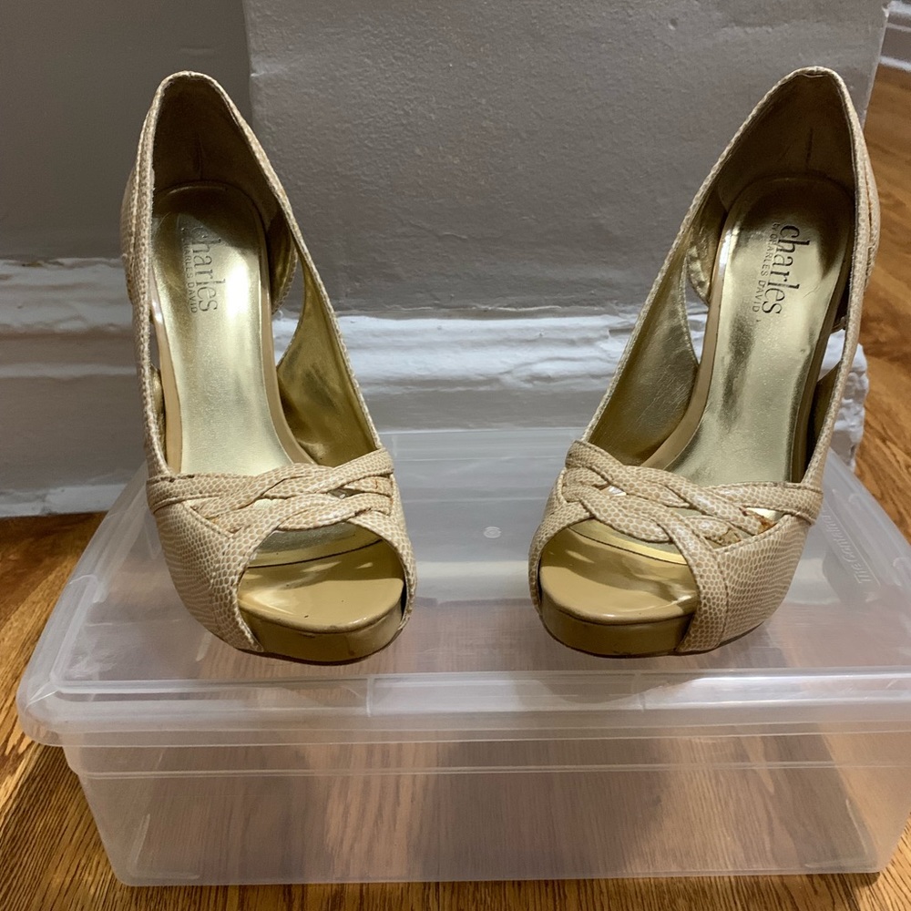 Charles David Peep toe cream shoes